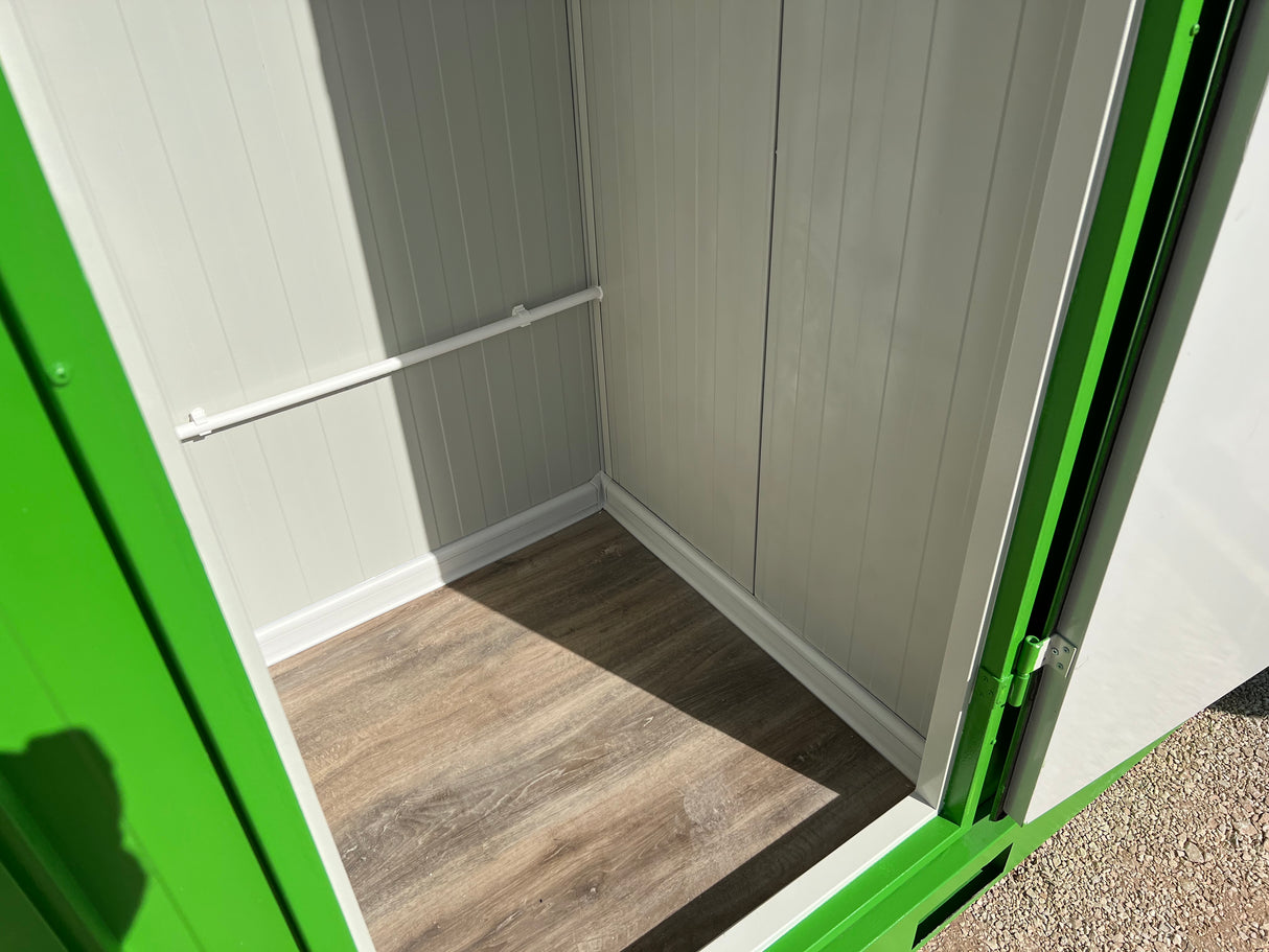 WC – Umkleide -Dusche Container ( 1x WC + 1x Umkleide +1x Dusche) 110x300 (SAN-314)