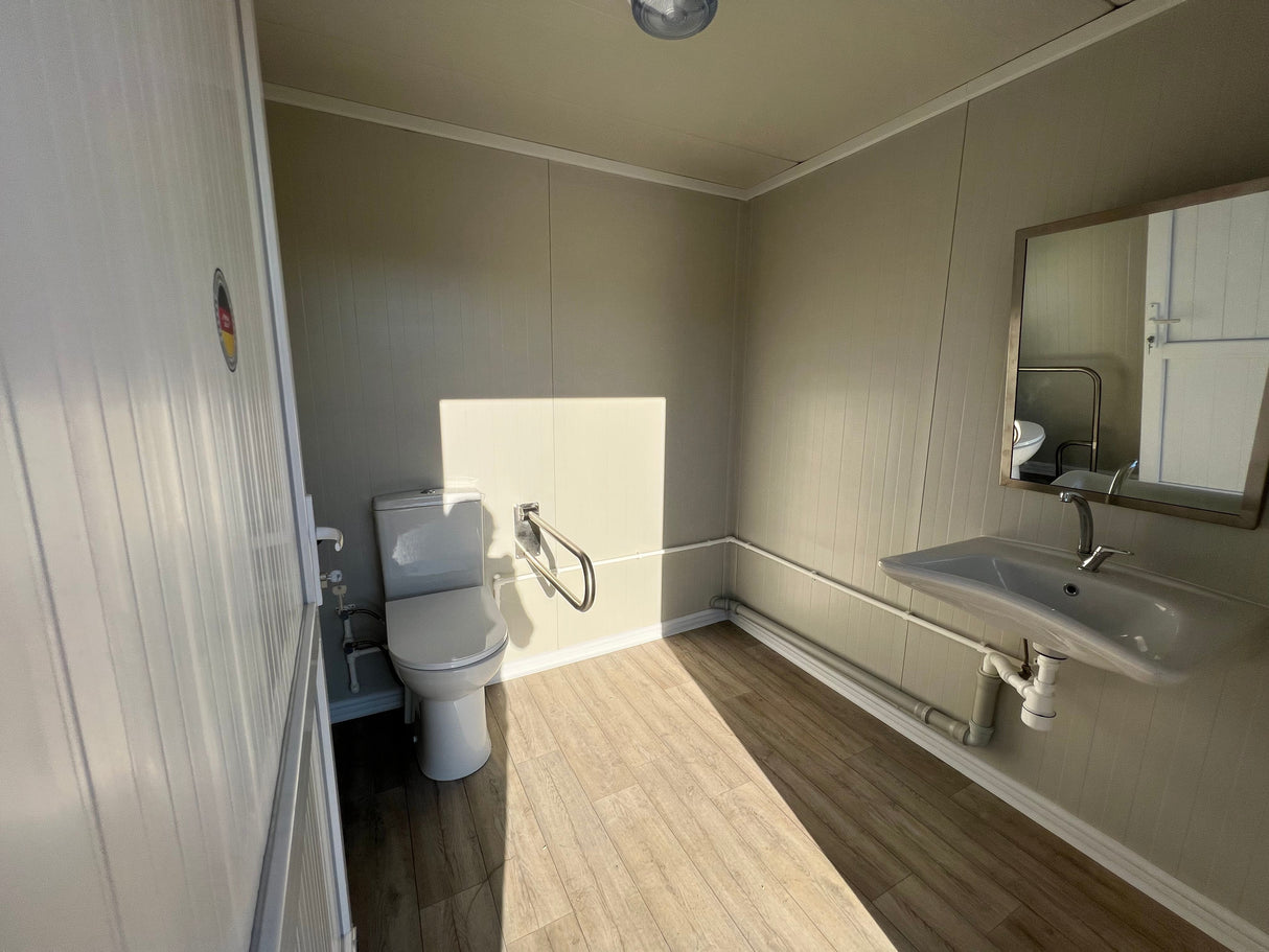 Behinderten WC 220x220 (SAN-251)