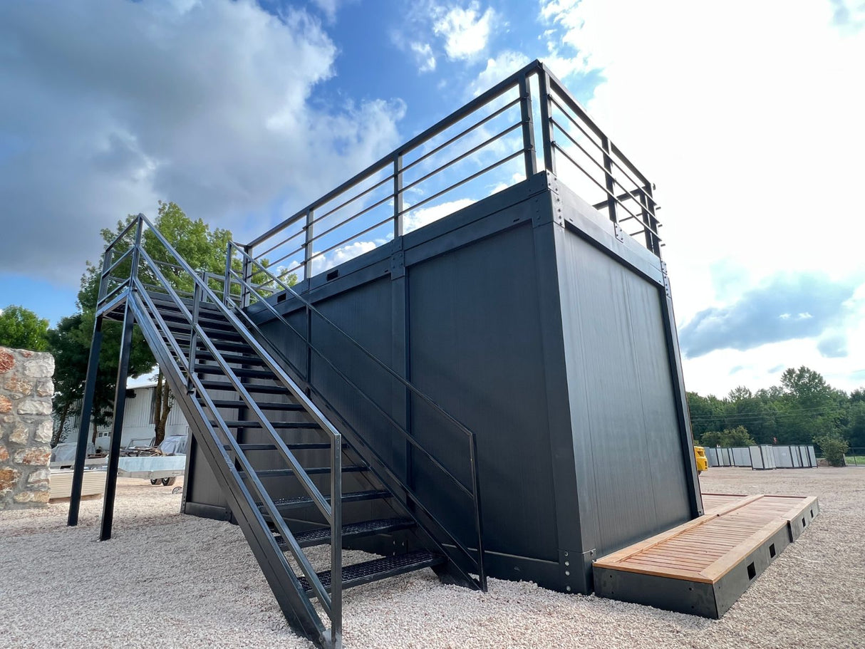 CAFE HAUS mit Terasse & Veranda 240×600