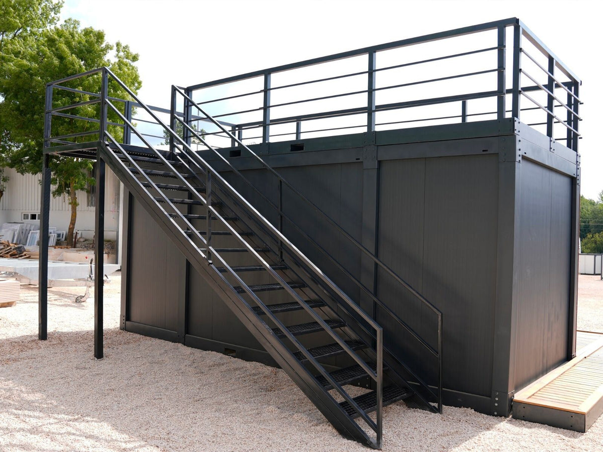 CAFE HAUS mit Terasse & Veranda 240×600