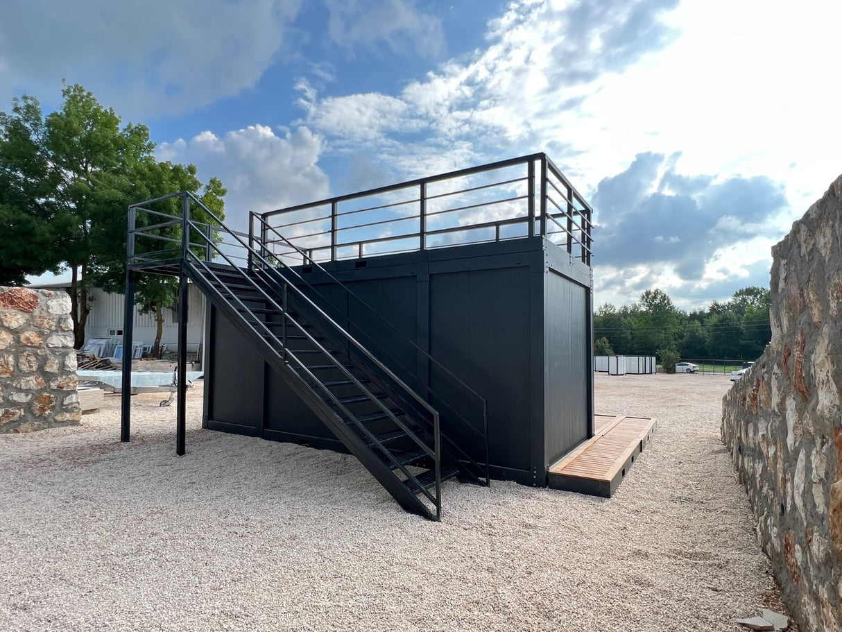 CAFE HAUS mit Terasse & Veranda 240×600