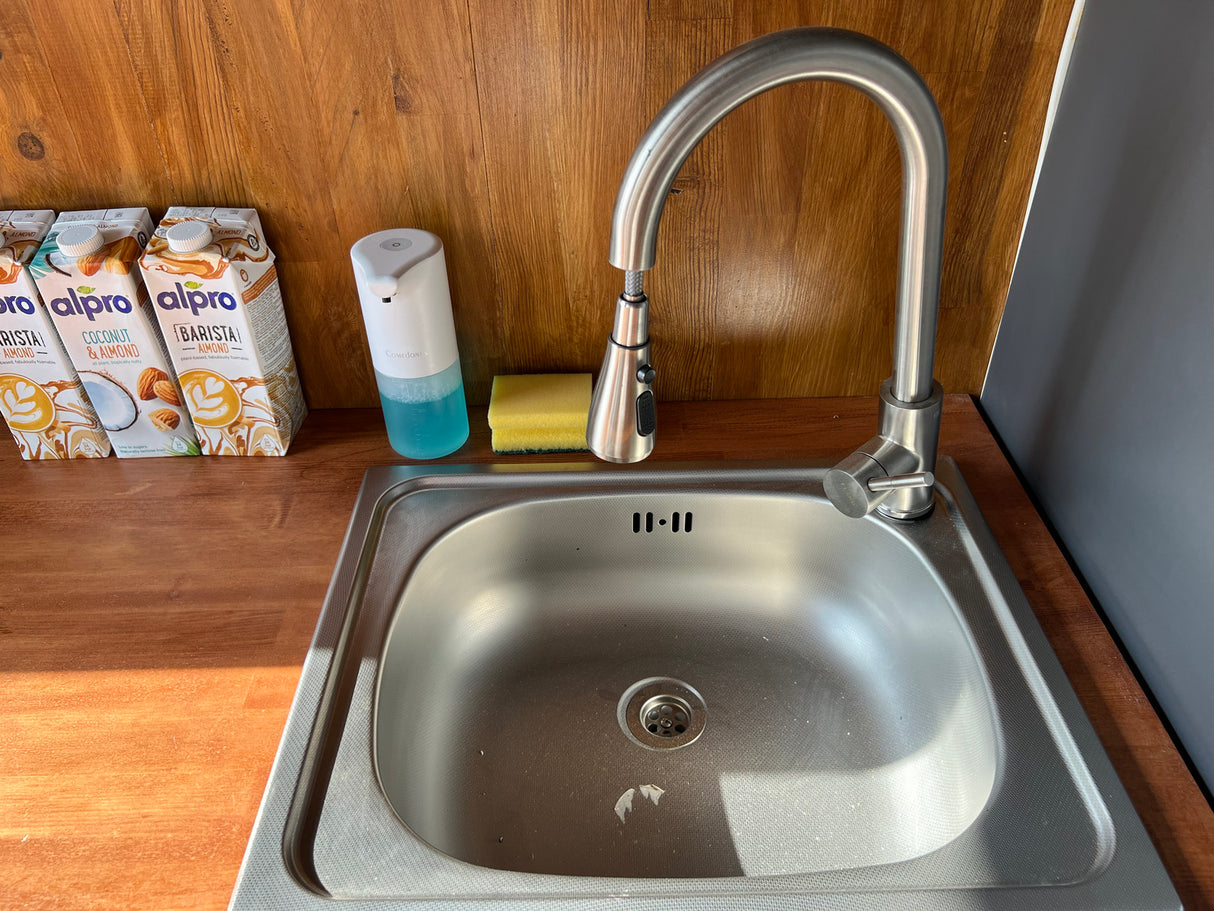 CAFE HAUS mit Terasse & Veranda 240×600