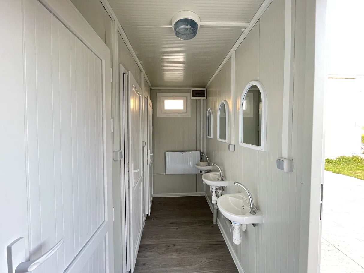 WC Container (6’er WC) 240x600 (SAN-611)